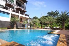 游泳池 Dee Andaman Hotel Pool Bar