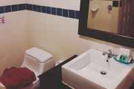 In-room Bathroom Baan Andaman Bed & Breakfast Hotel