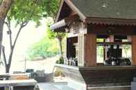 Bar, Cafe and Lounge Ao Cho Grandview Hideaway Resort