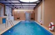 Swimming Pool 4 We Briza Hotel Chiangmai (SHA Plus+)