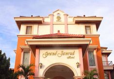 外部的 2 Grand Jamrud 1 Hotel