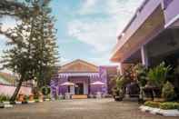 Bar, Cafe and Lounge Signature Hotel Mandala Kencana