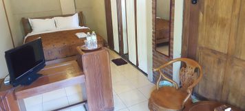 Kamar Tidur 2 Griya Bumbu Solo