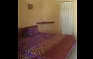 Kamar Tidur 5 Pasir Putih Homestay 