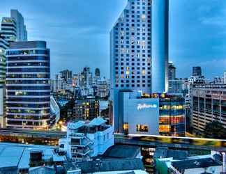 Bangunan 2 Radisson Blu Plaza Bangkok