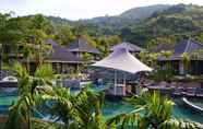 สระว่ายน้ำ 6 Mandarava Resort and Spa