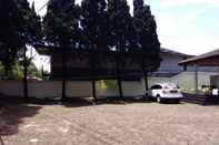 Common Space Rumah Pinus Guest House