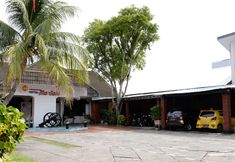 Exterior 3 Hotel Martani