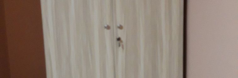 Lobby RedDoorz near Istana Plaza 2