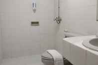 In-room Bathroom K-Style Eco Hotel Jakarta @Kemayoran