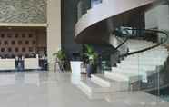 Lobby 4 The Luxton Cirebon Hotel and Convention