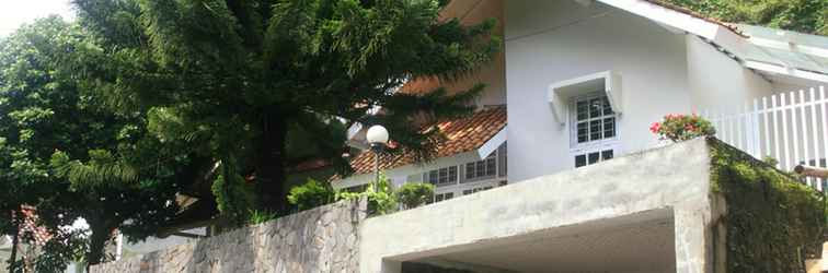 Luar Bangunan Iris Home