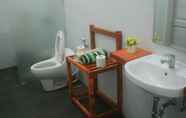 Toilet Kamar 7 Iris Home