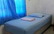 Kamar Tidur 4 Hotel Surya Belitung