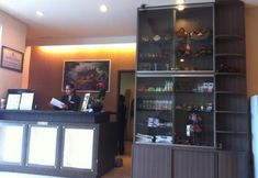 로비 3 Ion Hotel Padang