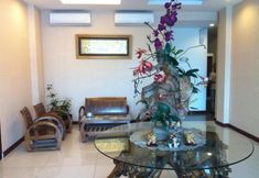 로비 2 Ion Hotel Padang
