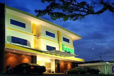 Bên ngoài Ion Hotel Padang