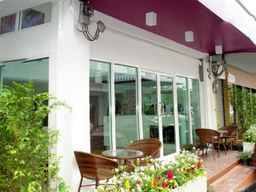 Nantra Ekamai Hotel, ₱ 2,284.00