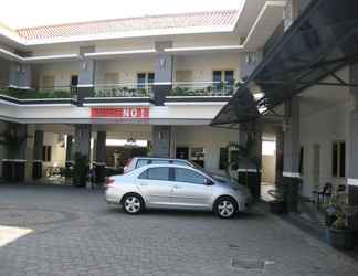 Bangunan 2 Tri Jaya Hotel Cirebon