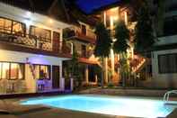 สระว่ายน้ำ Chaweng Noi Resort