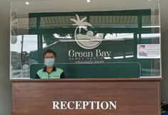 ล็อบบี้ 2 Green Bay Samed Resort