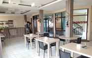 ร้านอาหาร 7 Hotel Fajar Indah Karawang