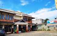 Exterior 2 Hotel Fajar Indah Karawang