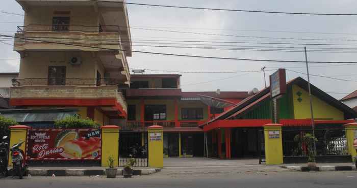 Bangunan Hotel Sakato