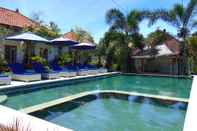 Kolam Renang Taman Asih Bingin Homestay