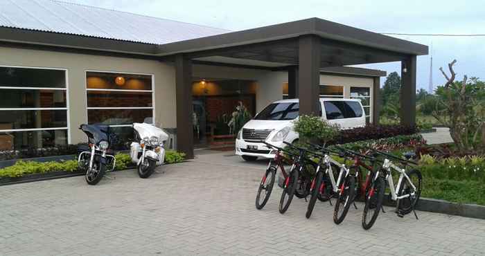 Bangunan Hotel Hanggar 21