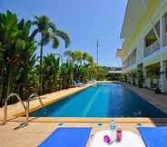 Swimming Pool 2 Phuket Airport Sonwa Resort