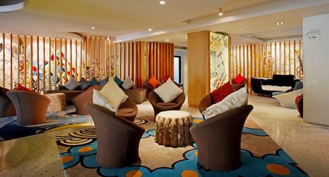 로비 2 B-Lay Tong Beach Resort