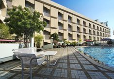 Swimming Pool 4 Royal Rattanakosin Hotel