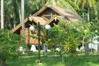 ภายนอกอาคาร Arys Lagoon Bungalow & Hotel