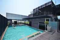 Swimming Pool H Residence Sathorn