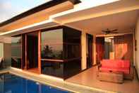 Swimming Pool Lima Satu Resort by Baio