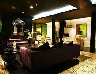 Lobi 2 The Heritage Hotels Baan Silom