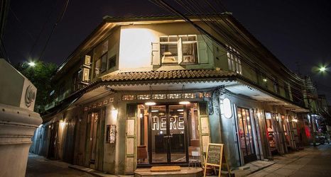 外観 2 Here Hostel