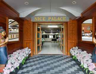 Lobi 2 Nice Palace Hotel