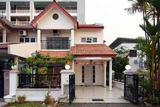 Bên ngoài 4 GET Homestay Melaka