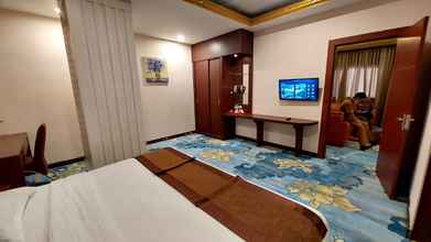 Kamar Tidur 4 New Hollywood Hotel