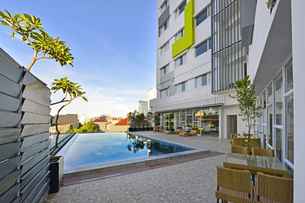 Whiz Prime Hotel Hasanuddin Makassar, Rp 407.862
