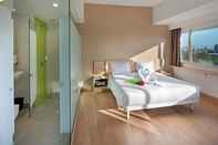 Bedroom Whiz Prime Hotel Hasanuddin Makassar