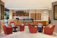 Bar, Cafe and Lounge Radisson Golf & Convention Center Batam