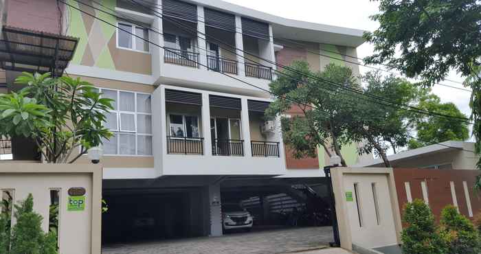 ภายนอกอาคาร Top Residence Semarang