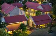 Luar Bangunan 5 CHU Hotel Chiangmai