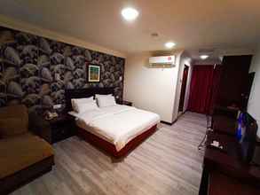 Bedroom 4 D'Borneo Hotel