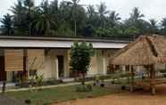 Exterior 2 Herry Homestay