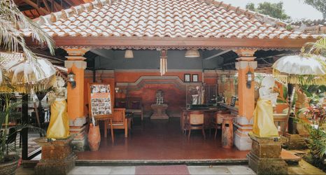 Lobby 2 Ubud Hotel & Cottages Malang