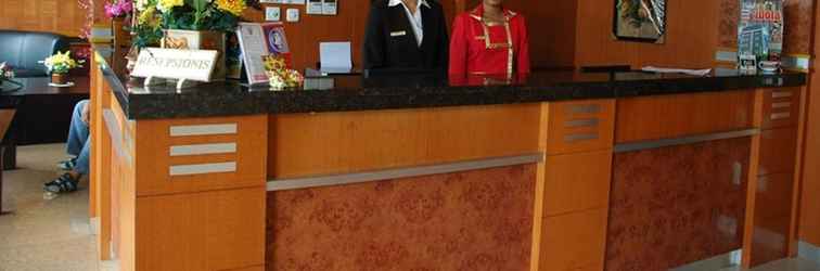 Lobi Gold Inn Hotel (Hotel Idola)